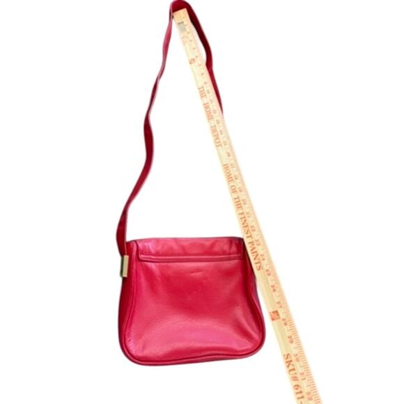"TED BAKER" Cross Body Red Leather Purse Gold Metal Accent Quiet Luxury Designer - Picture 3 of 16